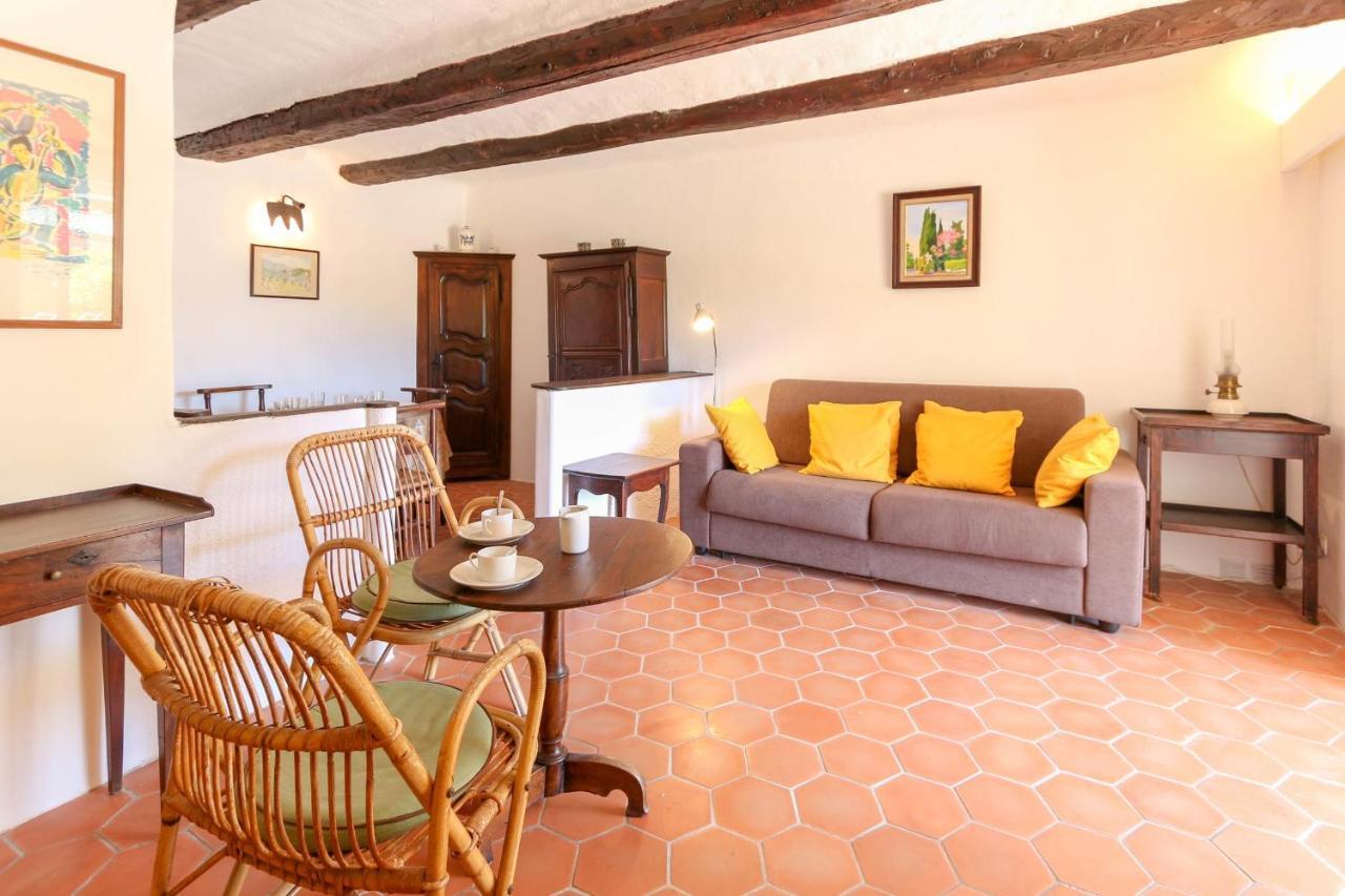 Appartamento In A Beautiful Quiet Parking - Benakey